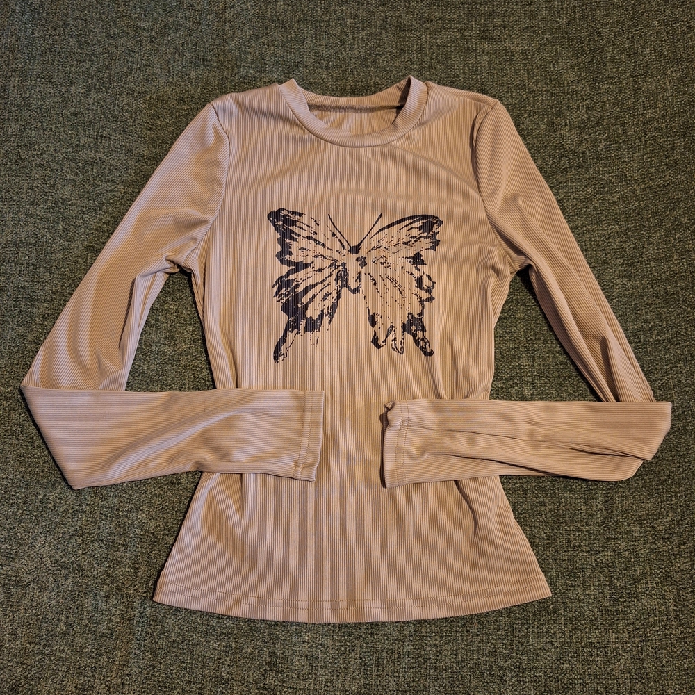 SHEIN Light Green Butterfly Graphic Long Sleeve Tee